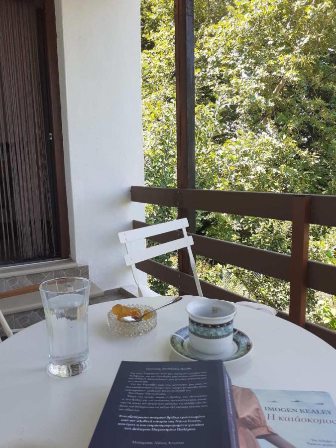 Maro's Agios Lavrentios